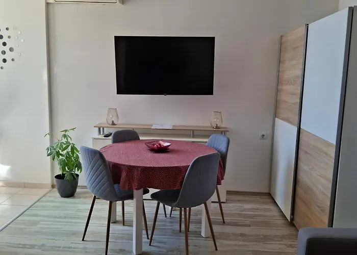 Maris Apartment Split